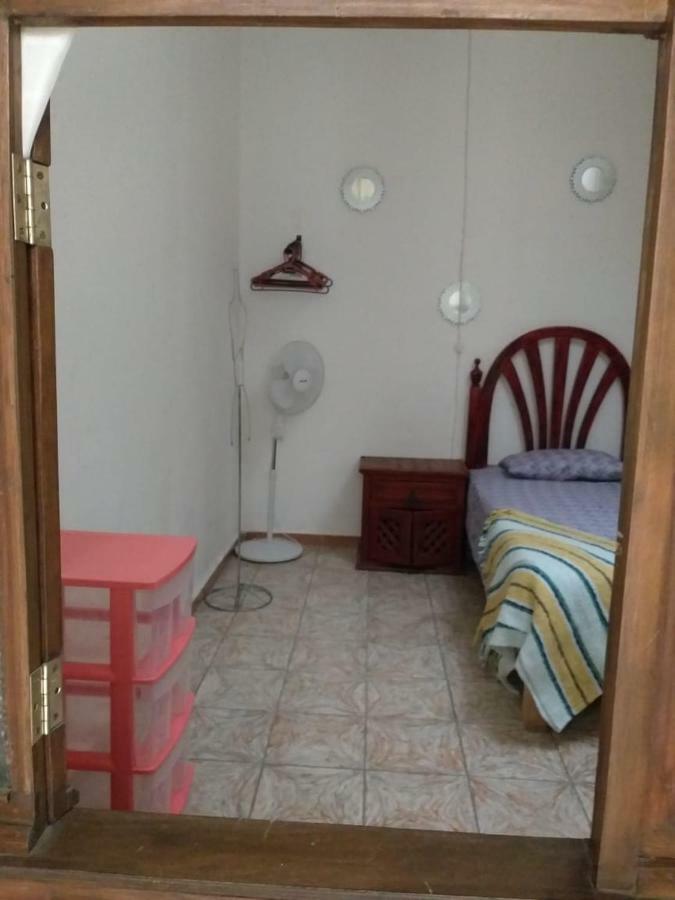הוסטל לאון Julio House מראה חיצוני תמונה